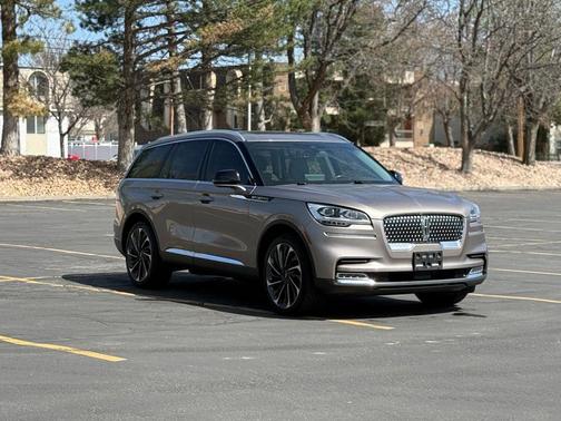 Iced Mocha Metallic Premium Colorant 2020 Lincoln Aviator Reserve AWD