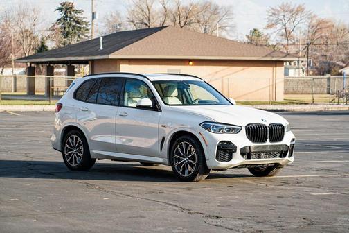 2022 BMW X5 PHEV xDrive45e