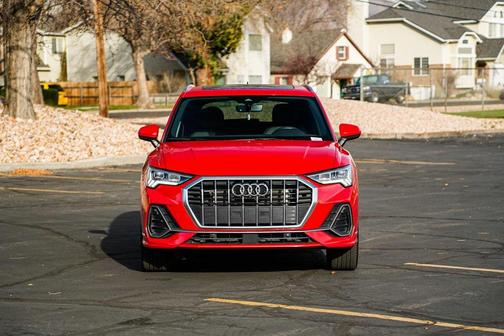 2024 Audi Q3 45 S line Premium Plus