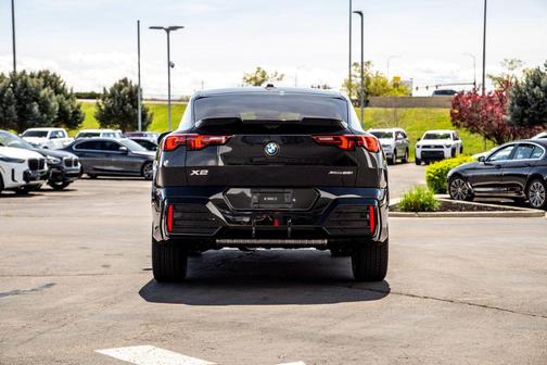 Black Sapphire Metallic 2026 BMW X2 xDrive28i