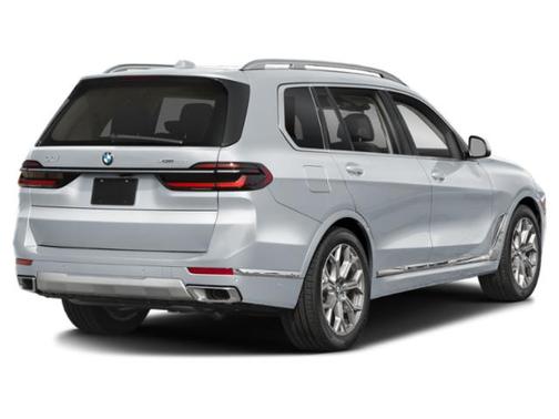 Brooklyn Grey Metallic 2026 BMW X7 M60i