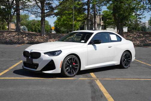 White Metallic 2026 BMW M240 i xDrive