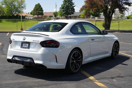 White Metallic 2026 BMW M240 i xDrive