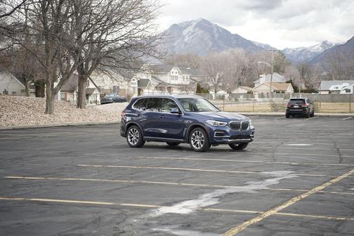 2023 BMW X5 PHEV xDrive45e