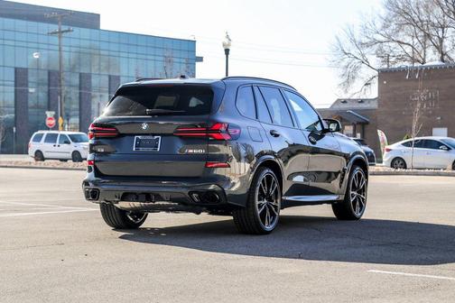 2026 BMW X5 M60i