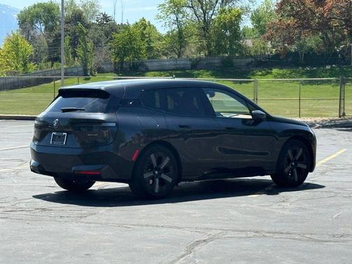 Dark Graphite Metallic 2025 BMW iX xDrive50