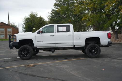 Summit White 2019 Chevrolet Silverado 2500 LTZ