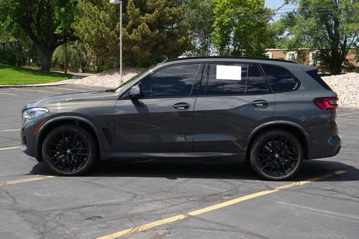 Dravit Grey Metallic 2022 BMW X5 M50i