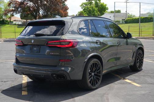 Dravit Grey Metallic 2022 BMW X5 M50i