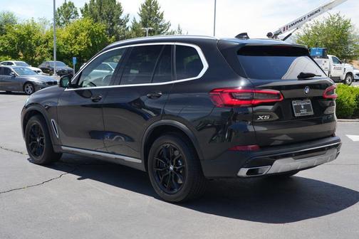 Black Sapphire Metallic 2019 BMW X5 xDrive40i