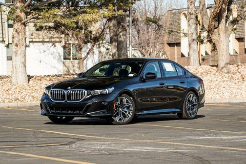 2025 BMW 530 xDrive