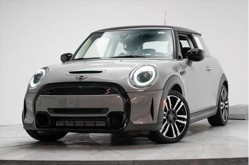 Gray Metallic 2022 MINI Hardtop Cooper S