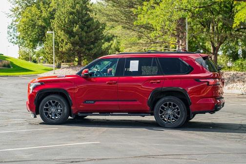 2023 Toyota Sequoia Platinum