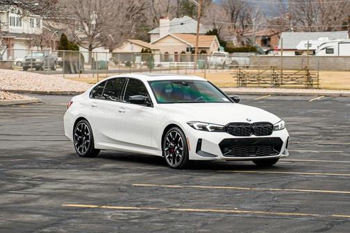 2025 BMW M340 xDrive