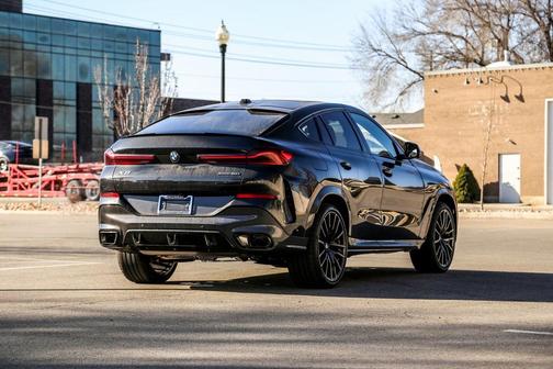 2026 BMW X6 xDrive40i