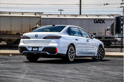 2024 BMW i7 xDrive60