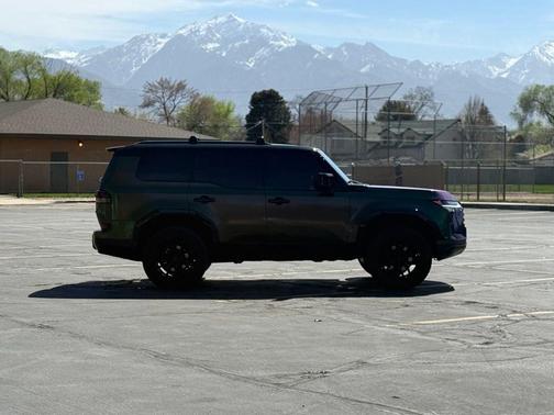 2024 Lexus GX 550 Luxury