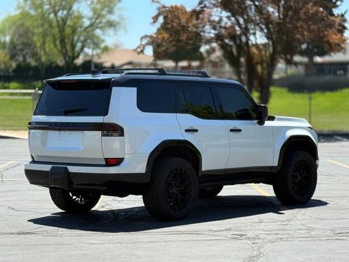 Nori Green Pearl 2024 Lexus GX 550 Luxury+