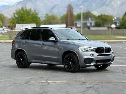 Space Gray Metallic 2018 BMW X5 xDrive35i