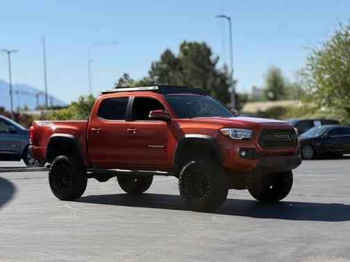 Inferno 2016 Toyota Tacoma Base