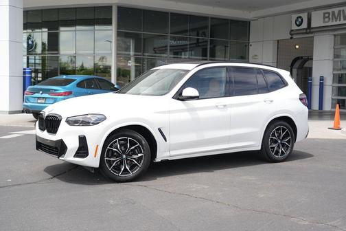 Alpine White 2024 BMW X3 xDrive30i