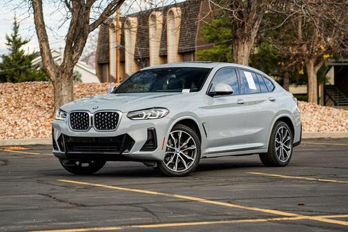 2022 BMW X4 xDrive30i