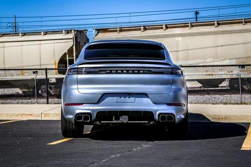 2025 Porsche Cayenne Turbo