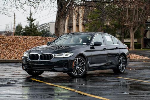 2022 BMW 530 i