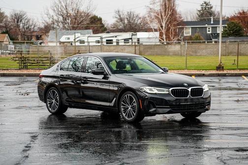 2022 BMW 530 i