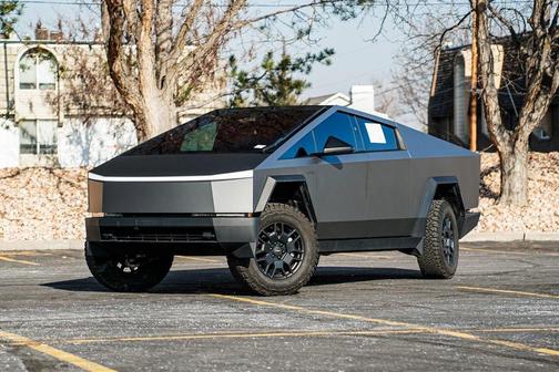 2024 Tesla Cybertruck All-Wheel Drive