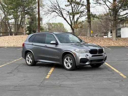 Space Gray Metallic 2015 BMW X5 xDrive50i