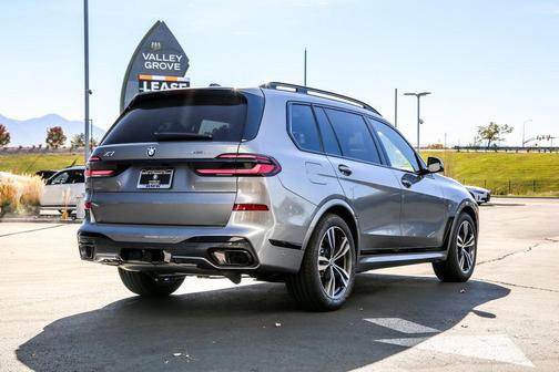 2026 BMW X7 xDrive40i