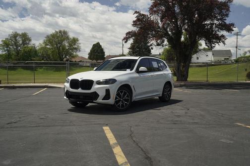 Alpine White 2024 BMW X3 xDrive30i