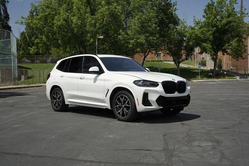 Alpine White 2024 BMW X3 xDrive30i