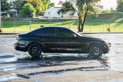 2016 BMW 320 i