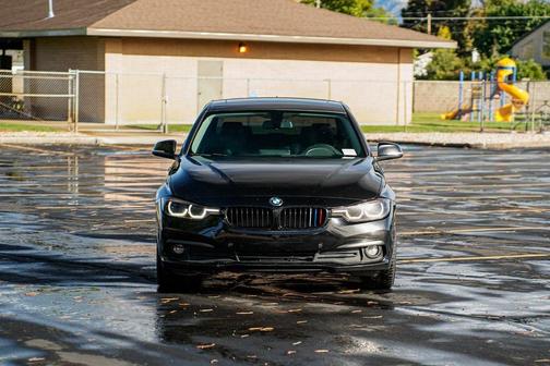 2016 BMW 320 i