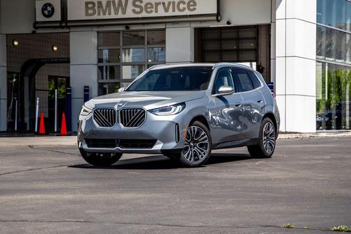 Skyscraper Grey Metallic 2026 BMW X3 30 xDrive