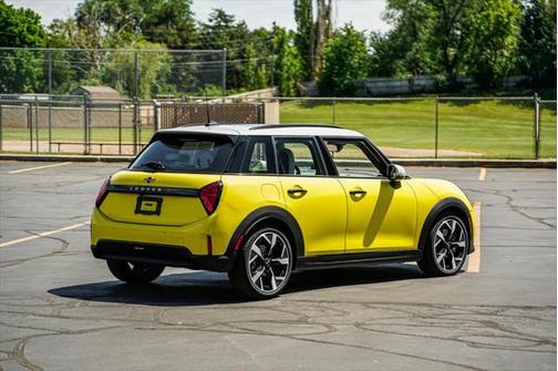 2025 MINI Hardtop Cooper S