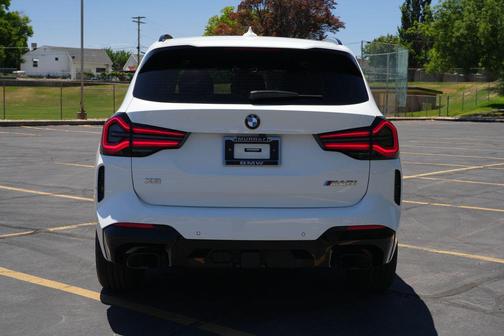 Alpine White 2023 BMW X3 M40i