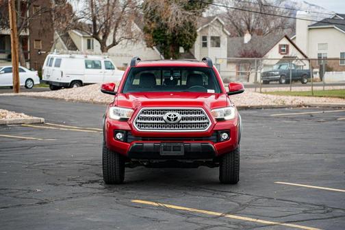 2016 Toyota Tacoma Base