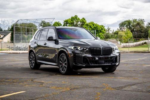 Dravit Grey Metallic 2024 BMW X5 xDrive40i
