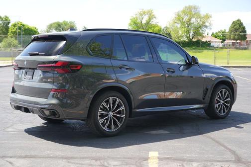 Dravit Grey Metallic 2024 BMW X5 xDrive40i