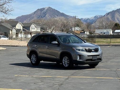 2015 Kia Sorento LX
