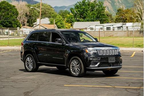 2018 Jeep Grand Cherokee Summit