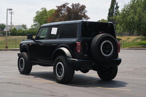 Shadow Black 2025 Ford Bronco Badlands