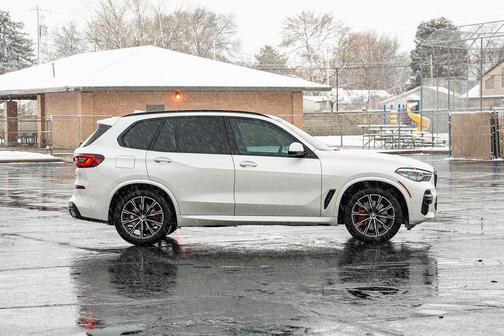 2023 BMW X5 xDrive40i