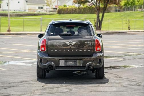 2016 MINI Countryman Cooper S