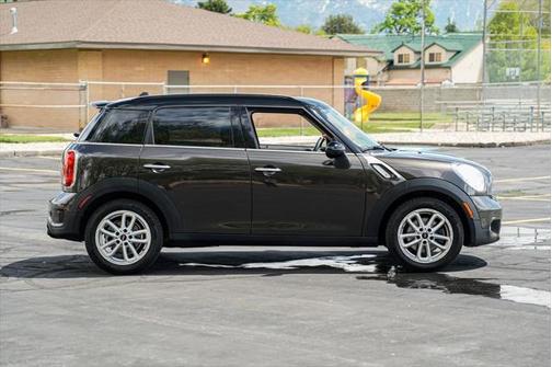 2016 MINI Countryman Cooper S