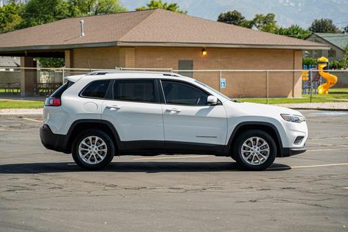 2020 Jeep Cherokee Latitude