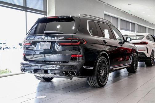 2026 BMW ALPINA XB7 ALPINA XB7